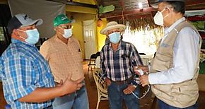 Gobierno se reúne con productores de Veraguas afectados por huracanes Iota y Eta