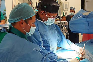 Mdicos panameos realizan implante de vlvulas tricspides del corazn el primero en Centroamrica