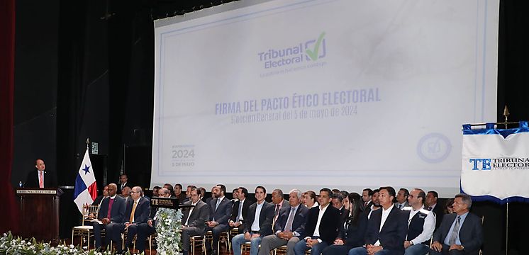 Candidatos presidenciales firman pacto tico electoral